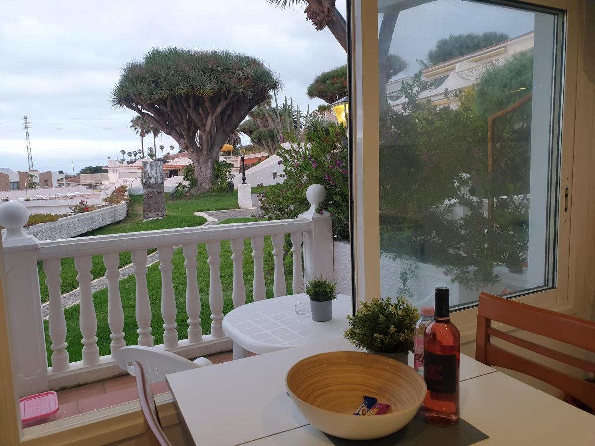Terazza Del Mar Studio Apartment Tacoronte Bagian luar foto